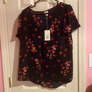 Black floral top